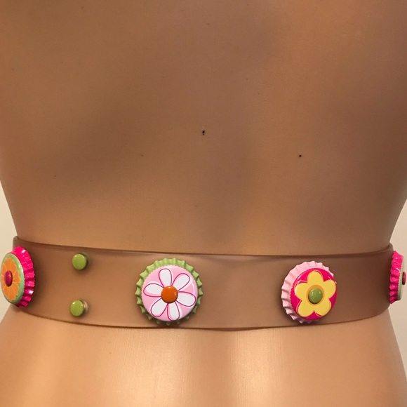 Accessories - Bottle cap belt size large, 43”